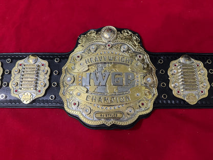 IWGP V4 World Heavyweight Championship Replica Belt – Premium Adult Size