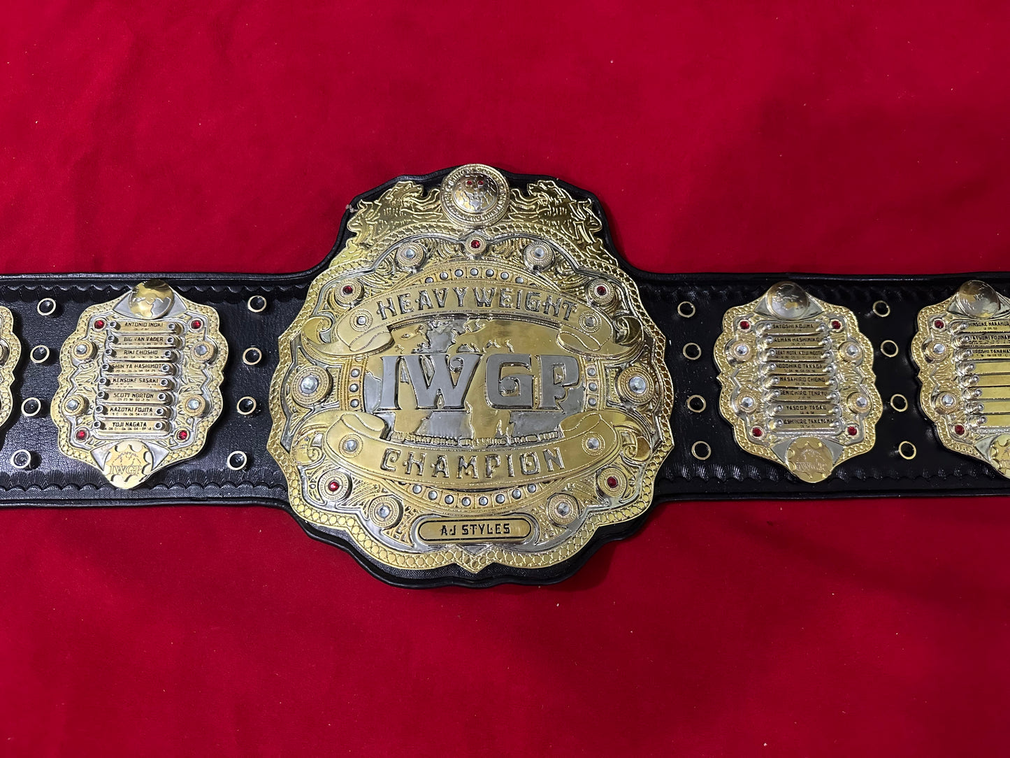 IWGP V4 World Heavyweight Championship Replica Belt – Premium Adult Size