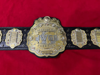 IWGP V4 World Heavyweight Championship Replica Belt – Premium Adult Size